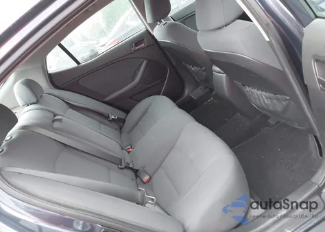 2015 Kia Optima Lx z USA, uszkodzony, nr VIN 5XXGM4A75FG479934